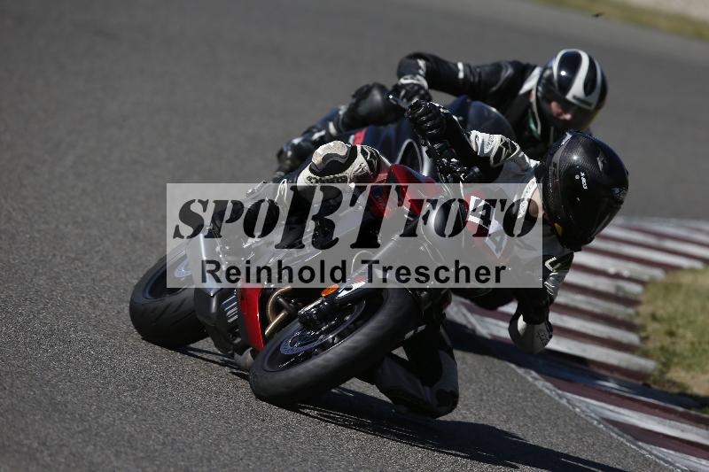 /12 30.04.2026  Speer Racing ADR/Gruppe gruen/44